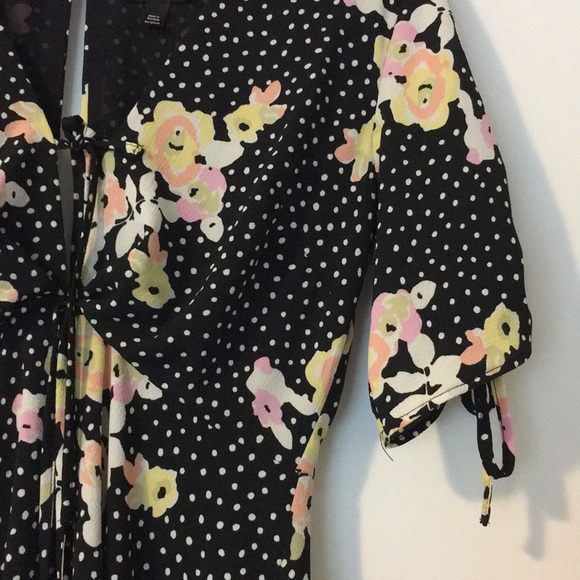 TOPSHOP Mini Dress Flower/Polka Dot Print - Picture 3 of 3